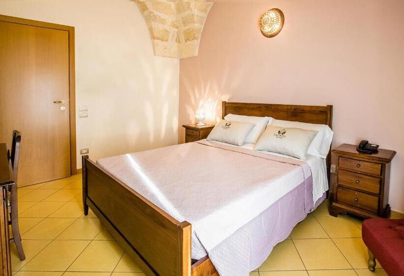 Номер Стандарт, Laurito Resort & Spa