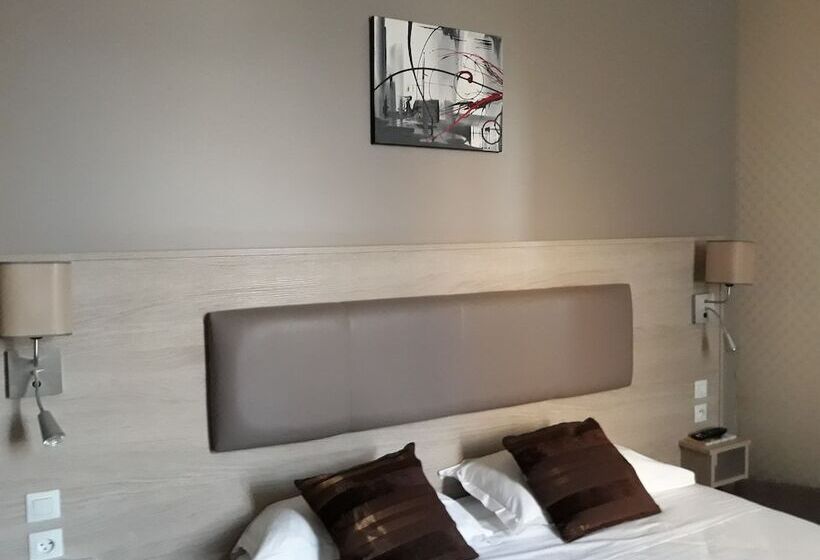 اتاق خانوادگی, Cit Hotel Le Challonge