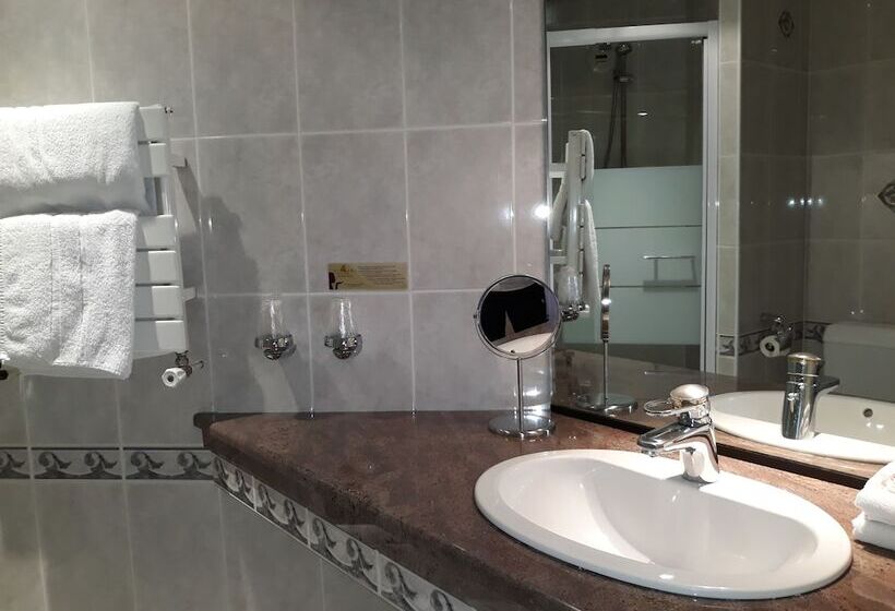 اتاق سوپریور, Cit Hotel Le Challonge