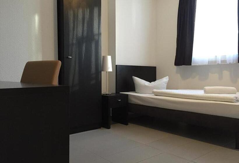 스탠다드 싱글 룸, Mosel Hotel Frankfurt