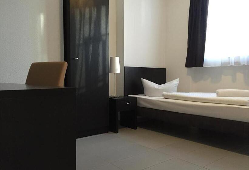 스탠다드 싱글 룸, Mosel Hotel Frankfurt