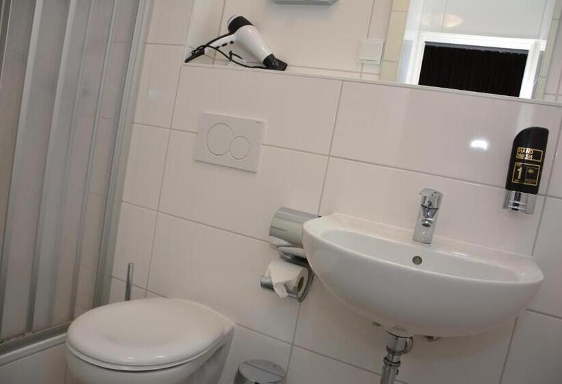 스탠다드 룸, Mosel Hotel Frankfurt