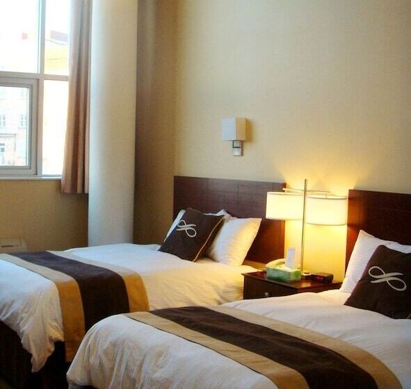 スタンダードルーム, Pointe Plaza