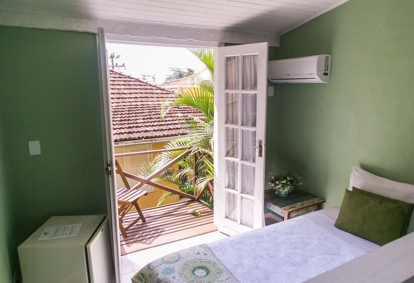 Трехместный Номер Стандарт Вид на Сад, Pousada Baia Bonita