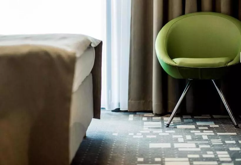 اتاق استاندارد یک نفره, Q Hotel Plus Wrocław