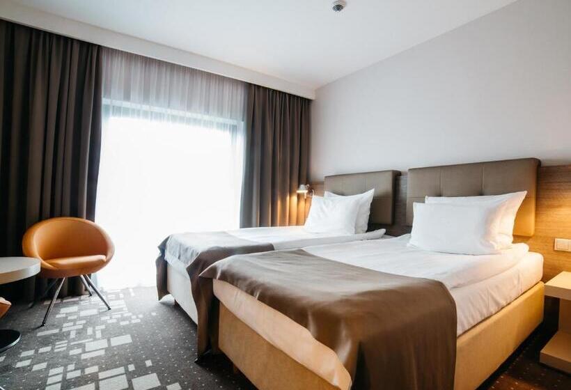 غرفة قياسية, Q Hotel Plus Wrocław