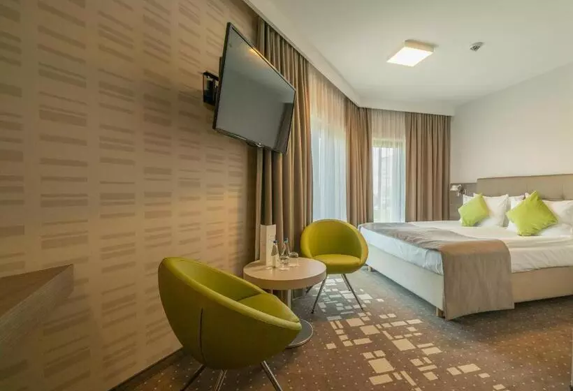 اتاق سوپریور, Q Hotel Plus Wrocław