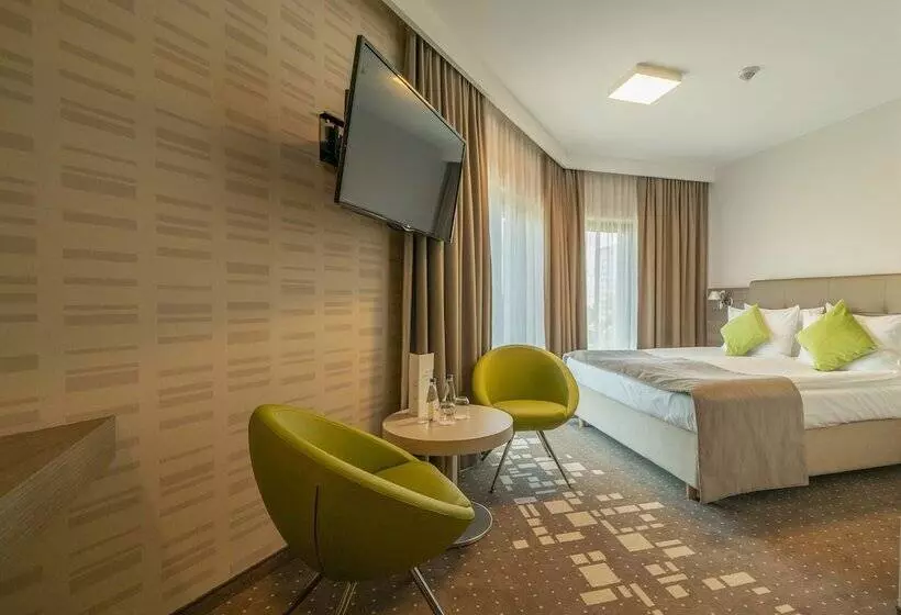اتاق استاندارد یک نفره, Q Hotel Plus Wrocław