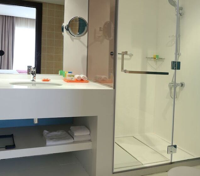 带1间卧室的公寓侧面带海景, Ramada Hotel, Suites And Apartments By Wyndham Dubai Jbr