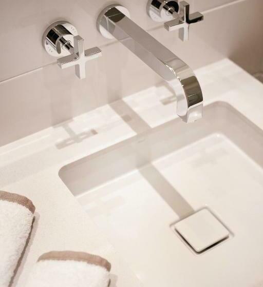 اتاق سوپریور, Sans Souci Wien