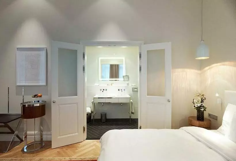 اتاق لوکس, Sans Souci Wien