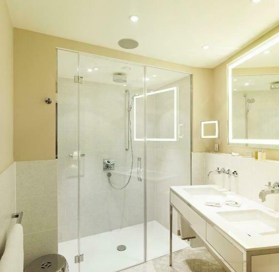 اتاق لوکس با بالکن, Sans Souci Wien