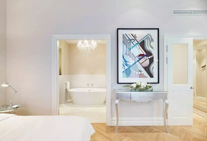 سوییت جونیور, Sans Souci Wien