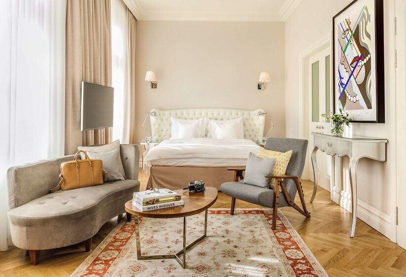 سوییت جونیور, Sans Souci Wien