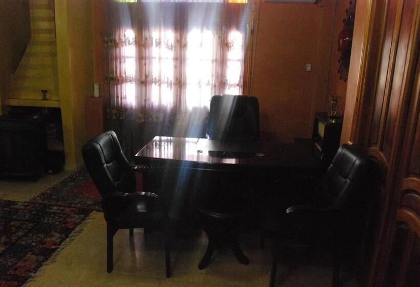 سوییت اجرایی, Taddart