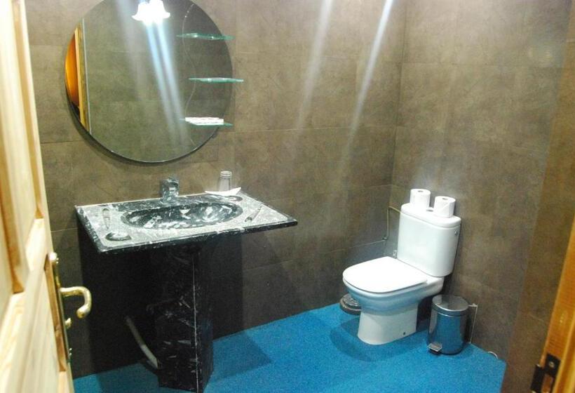 اتاق لوکس چهار تخته, Taddart