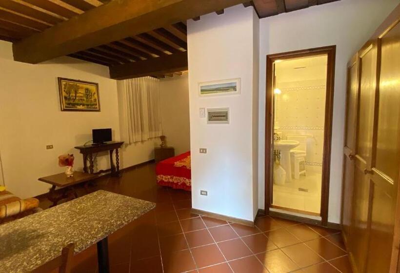 اتاق سوپریور, Motorrad Hotel Toskana 01 Mai 01 Oktober Geöffnet