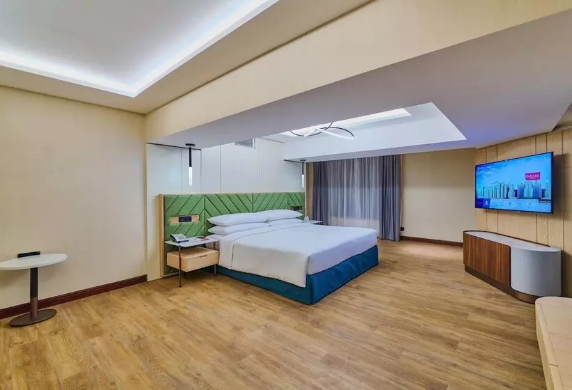 Penthouse Suite