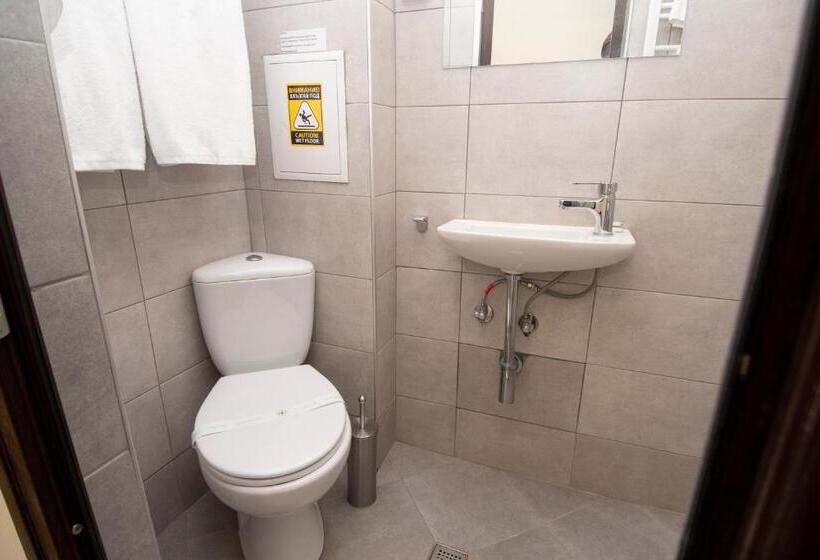 غرفة إقتصادية, Malyovitsa