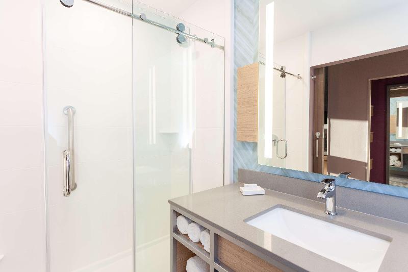 스탠다드 룸 킹사이즈 침대, Hilton Garden Inn Broomfield Boulder