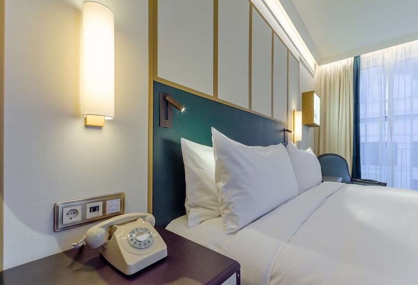 اتاق پرمیوم, The Emerald House Lisbon, Curio Collection By Hilton