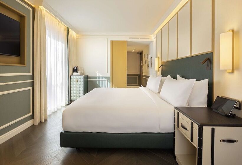 اتاق پرمیوم, The Emerald House Lisbon, Curio Collection By Hilton