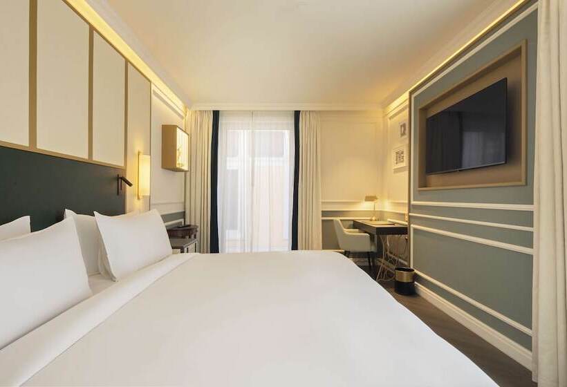 اتاق پرمیوم, The Emerald House Lisbon, Curio Collection By Hilton