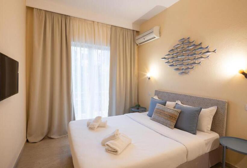 标准间, Aurora Beach