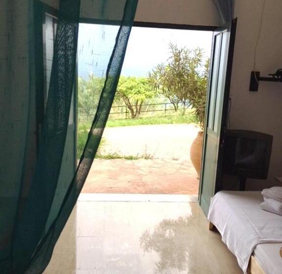 低层单卧公寓, Aurora Beach