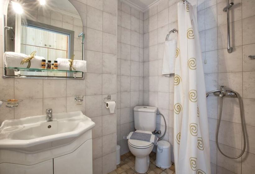 家庭海景房, Aurora Beach