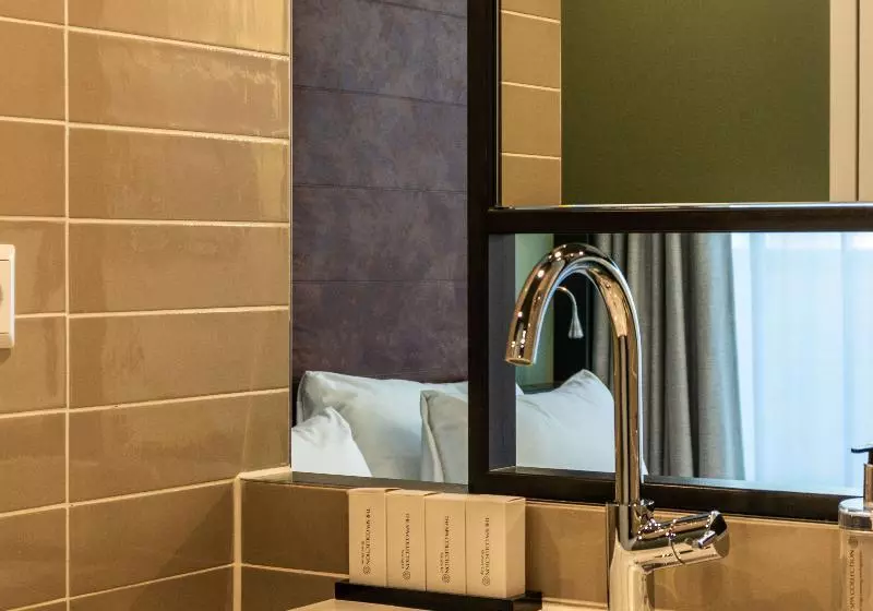 Deluxe Room, De Hallen