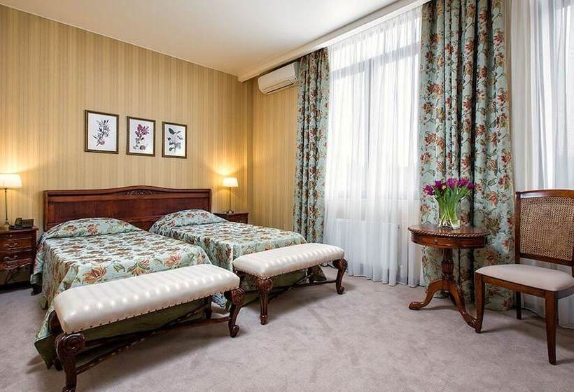 コンフォートルーム, Dolphin Resort & Conference Center