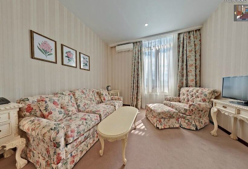 スイート, Dolphin Resort & Conference Center