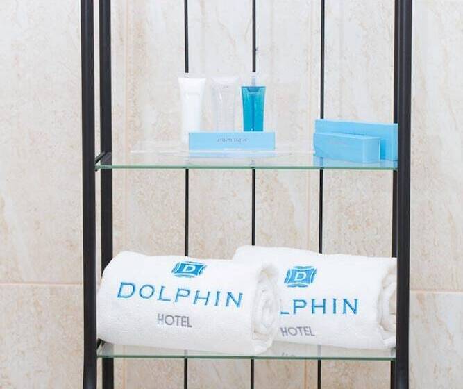 سوییت با چشم‌انداز دریا, Dolphin Resort & Conference Center