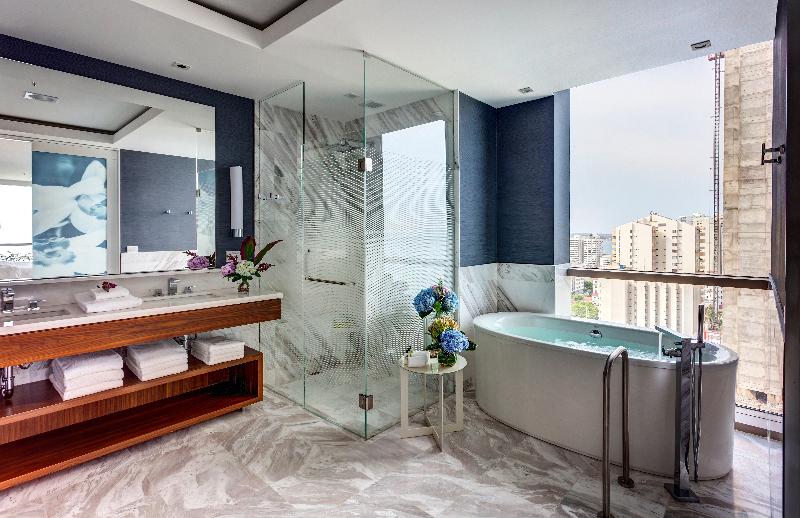 스위트 킹사이즈 침대, Intercontinental Cartagena, An Ihg