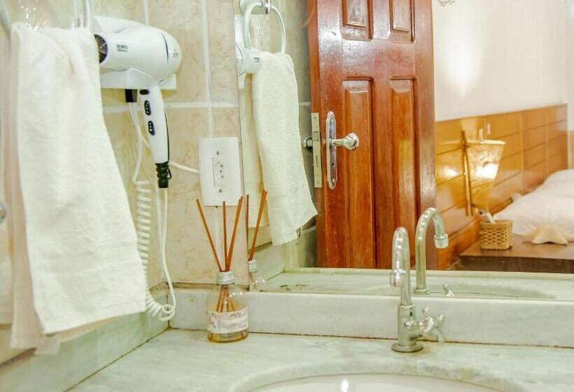 コンフォートルーム, Jeri Village