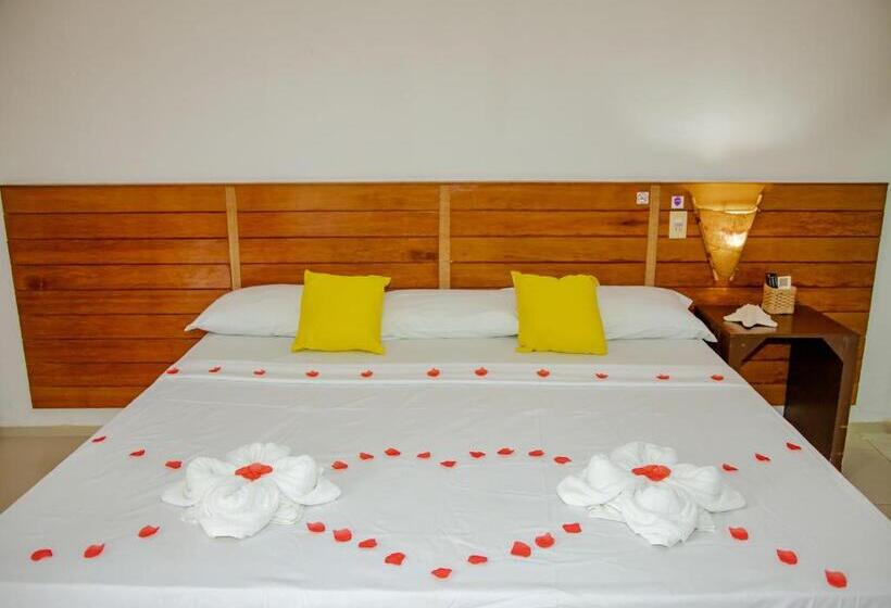 コンフォートルーム, Jeri Village