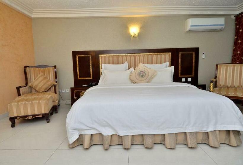 Cameră Standard Pat King Size, Nobila Airport