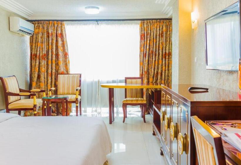 Cameră Standard Pat King Size, Nobila Airport