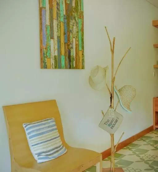 سوییت لوکس, The Open House Jimbaran Bali