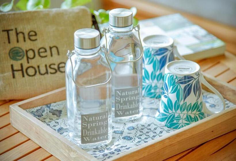 جناح ديلوكس, The Open House Jimbaran Bali