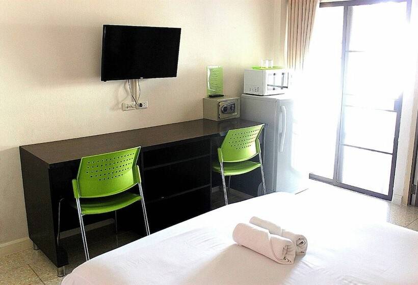 غرفة قياسية, Varada Place