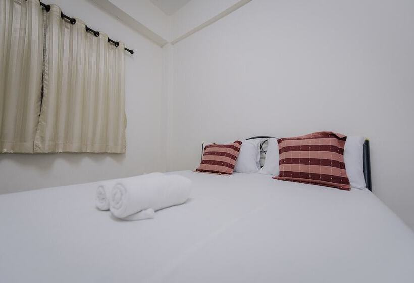 غرفة قياسية, Varada Place