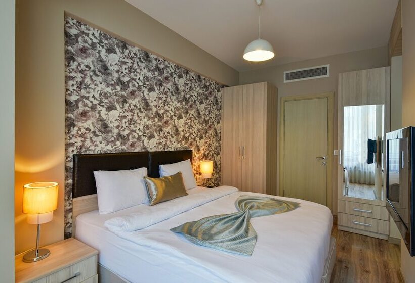 اتاق استاندارد, La Flora House