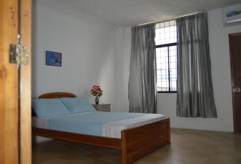 اتاق استاندارد, Hostal El Naufrago 2