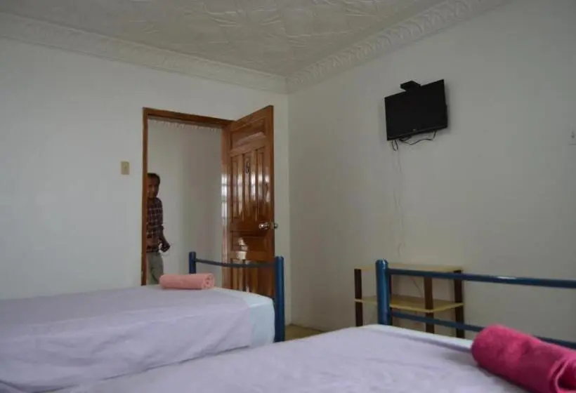 スタンダードトリプルルーム, Hostal El Naufrago 2