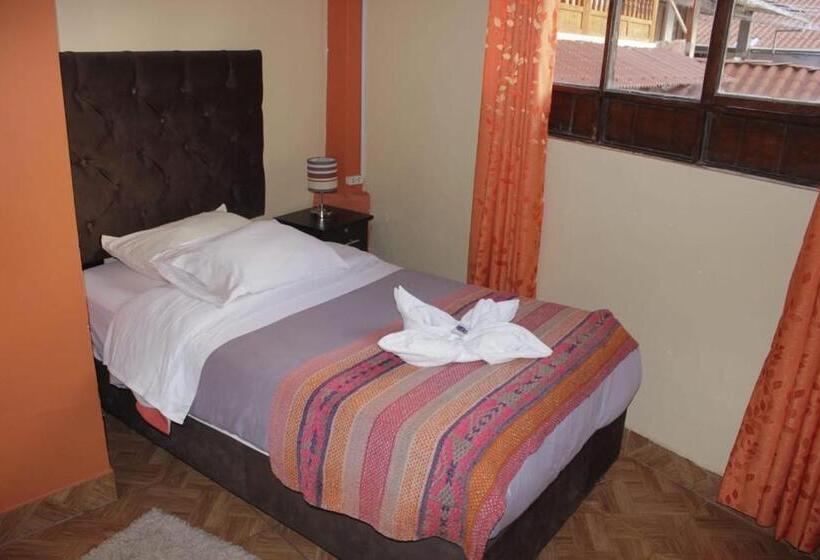 コンフォートトリプルルーム, Hostal Qorisonqo Inn Ollantaytambo