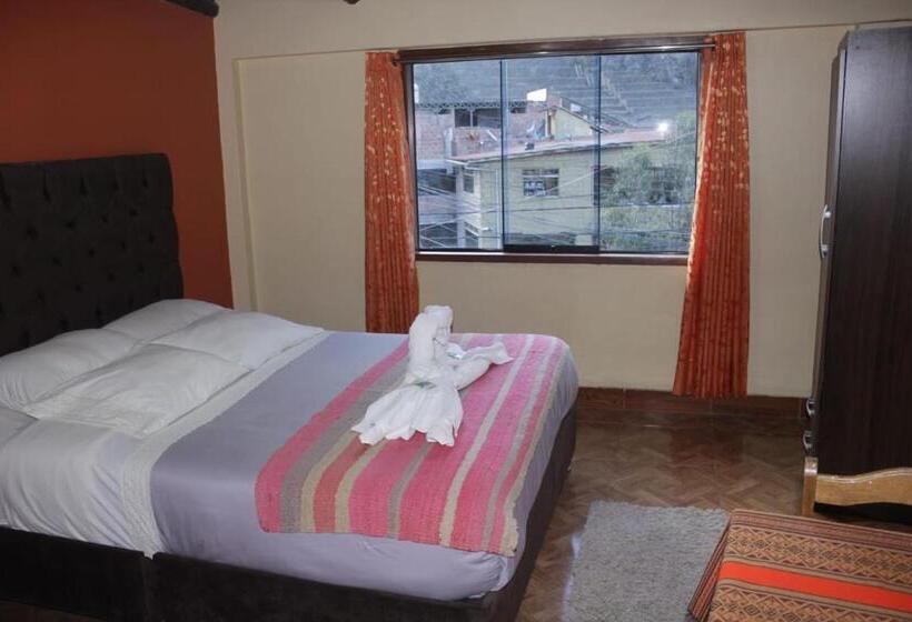 デラックスルーム, Hostal Qorisonqo Inn Ollantaytambo