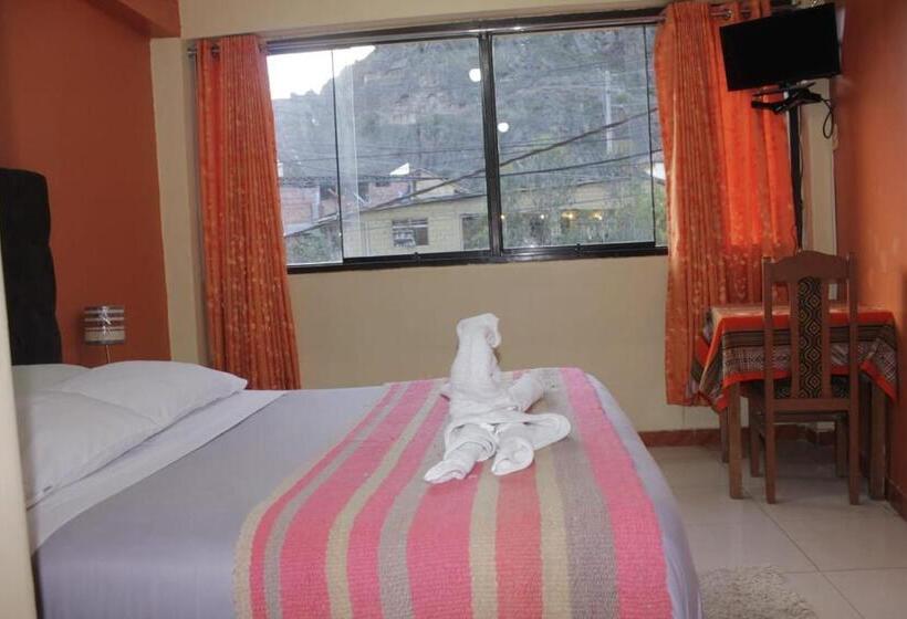 デラックスルーム, Hostal Qorisonqo Inn Ollantaytambo
