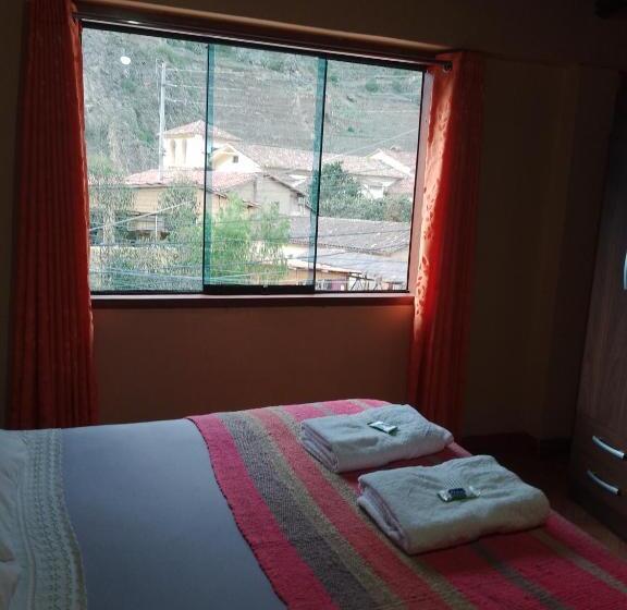 デラックスルーム, Hostal Qorisonqo Inn Ollantaytambo